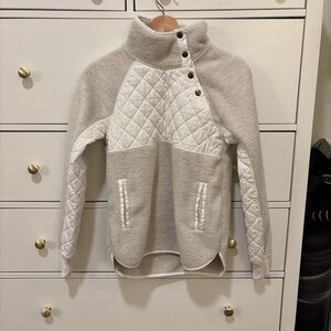 Abercrombie Fleece Sweater in White size XXS